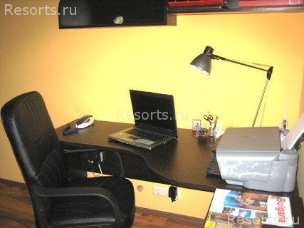 Alexander Business Apts. 7